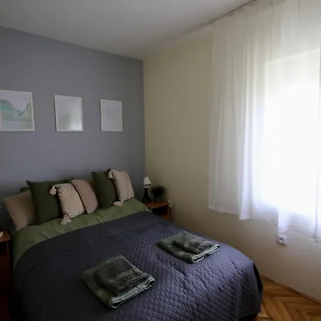 Aranka Néni Házikója