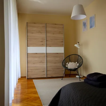 Aranka Néni Házikója Appartement *
